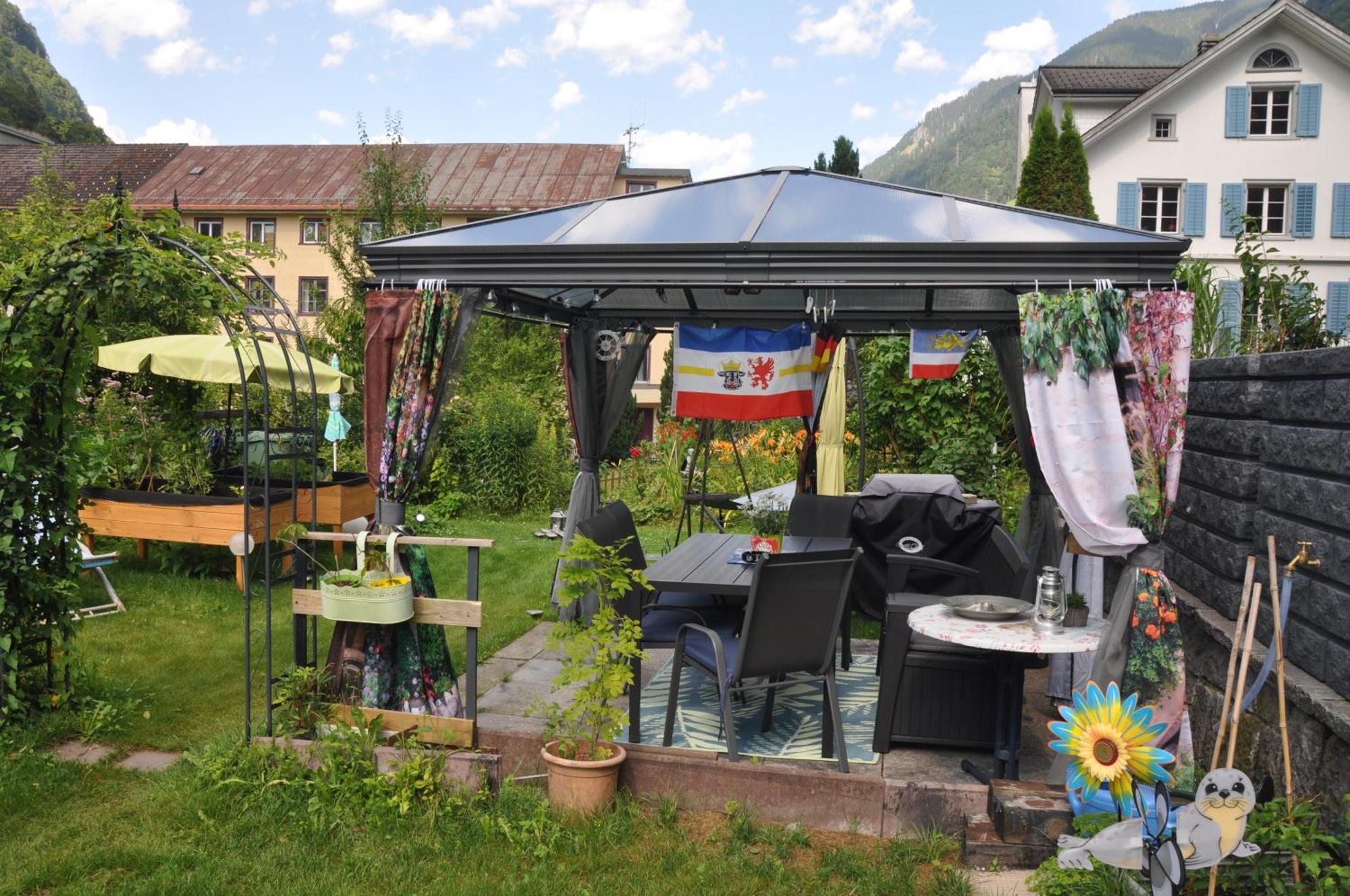 Ferienwohnungen Alter Raaben Rüti Exteriör bild